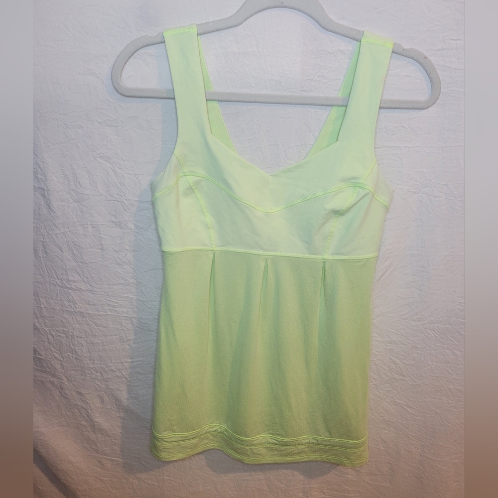 Lululemon Elevate Tank Size 6